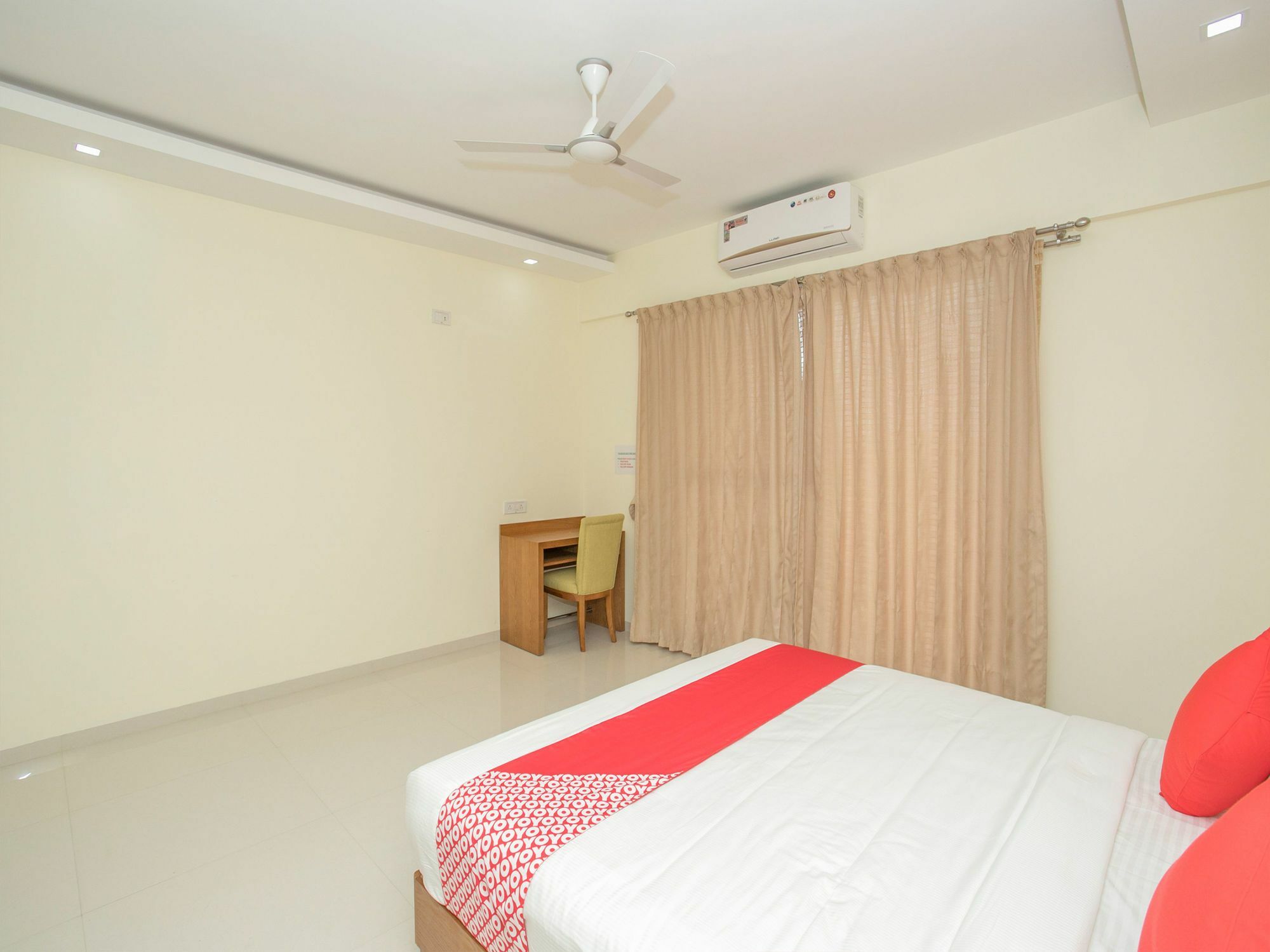 Treebo The Galaxy Chandapura Kammasandra Exterior foto