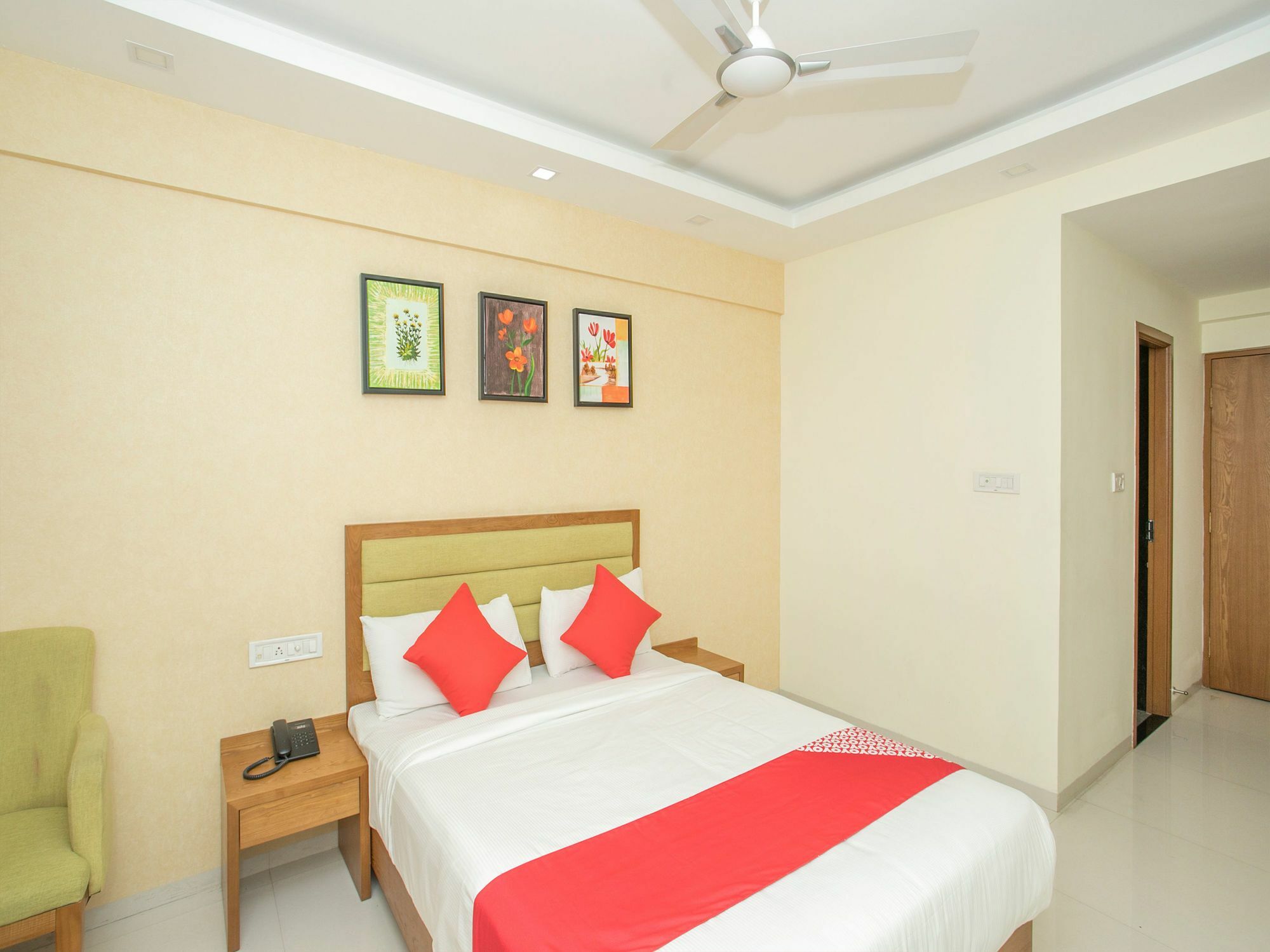 Treebo The Galaxy Chandapura Kammasandra Exterior foto