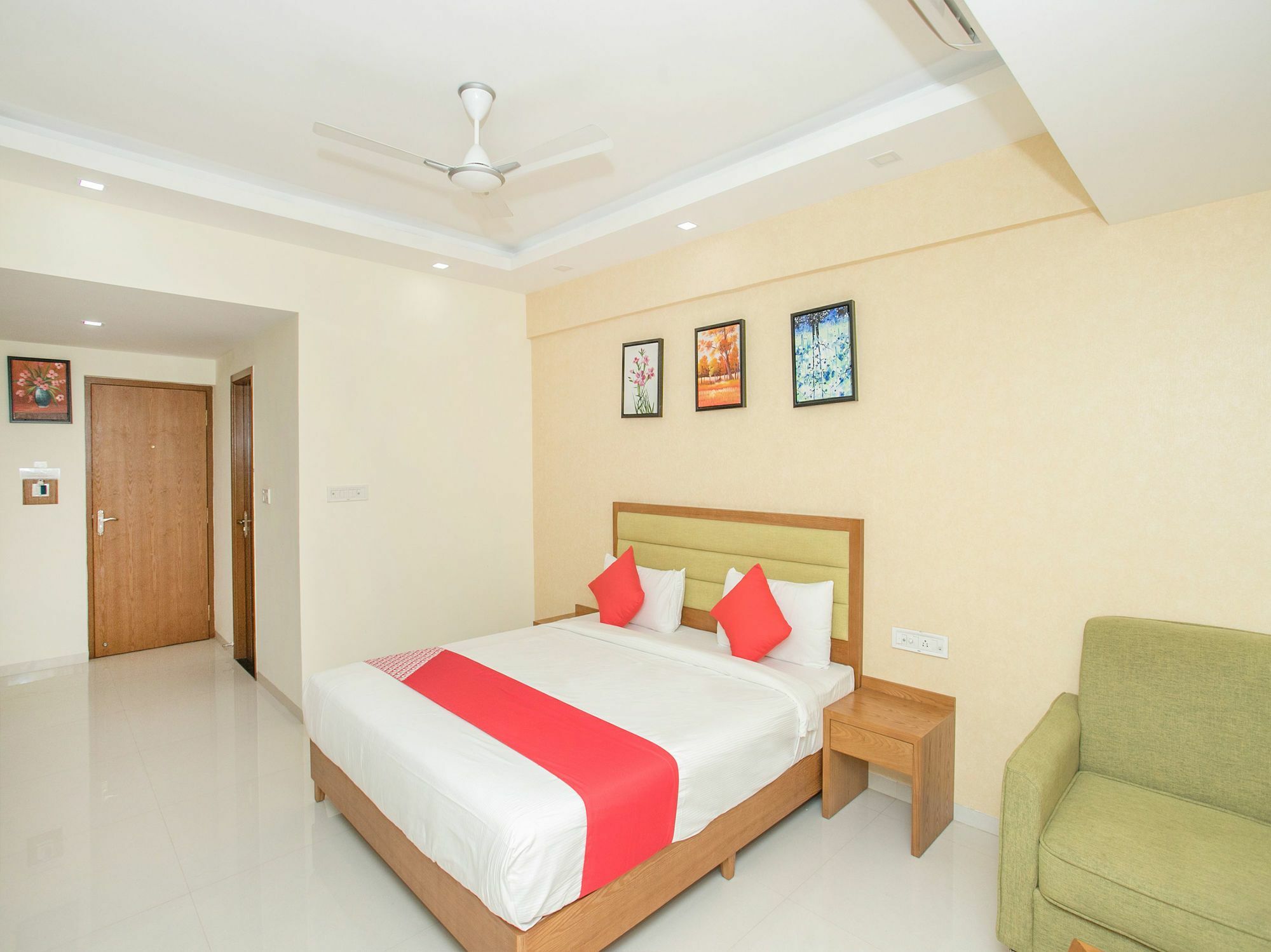 Treebo The Galaxy Chandapura Kammasandra Exterior foto